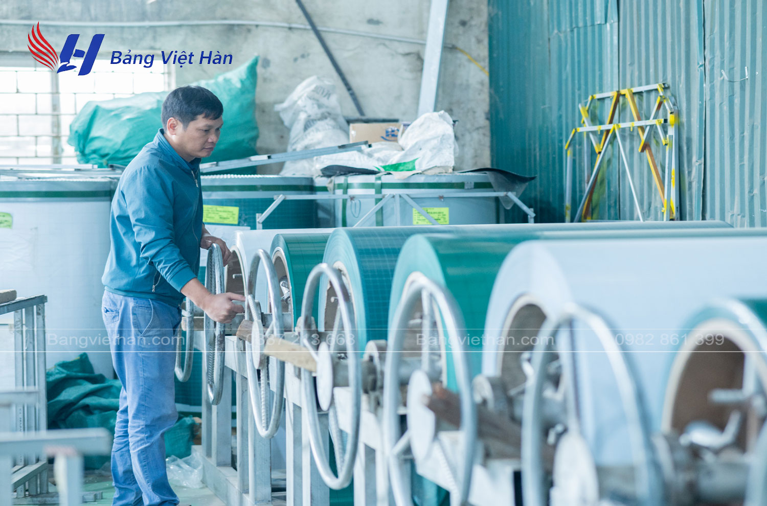 Sản Xuất & Lắp Đặt Bảng Từ Tại Hà Nội Giá Xưởng