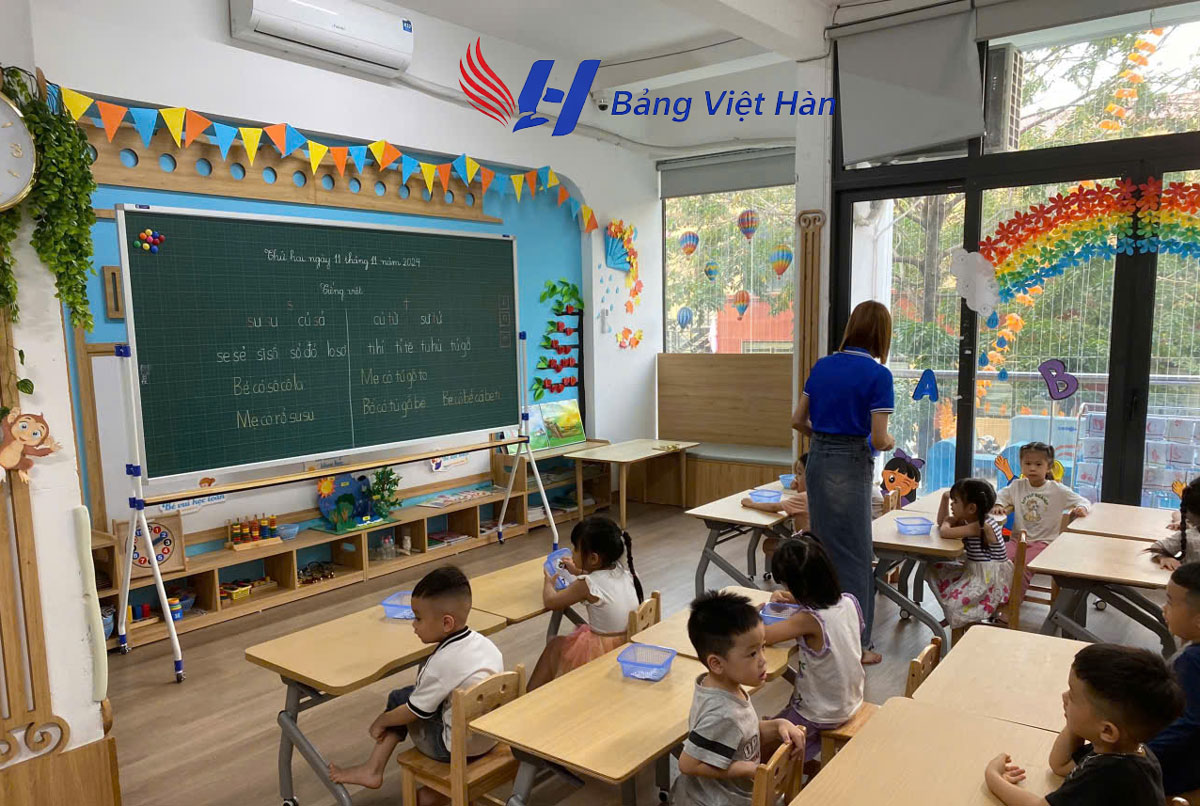Bảng Từ Xanh Di Động Master Board