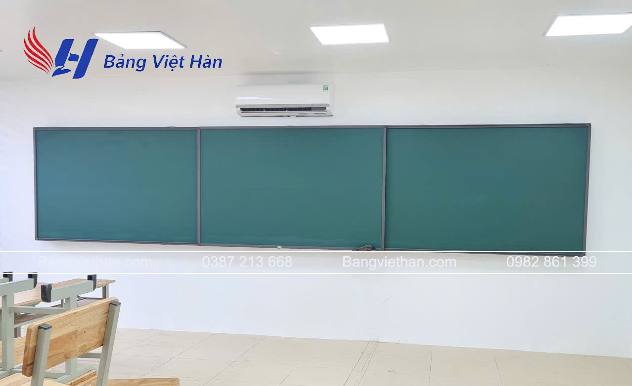 Bảng Từ Xanh Trượt Ngang 3 Cánh Lắp Đặt Tại Trường Học Tại Sơn La