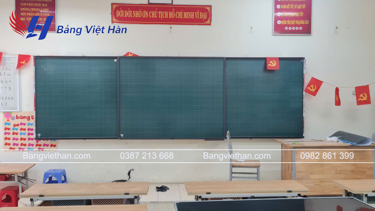 Bảng Từ Xanh Trượt Ngang 3 Cánh