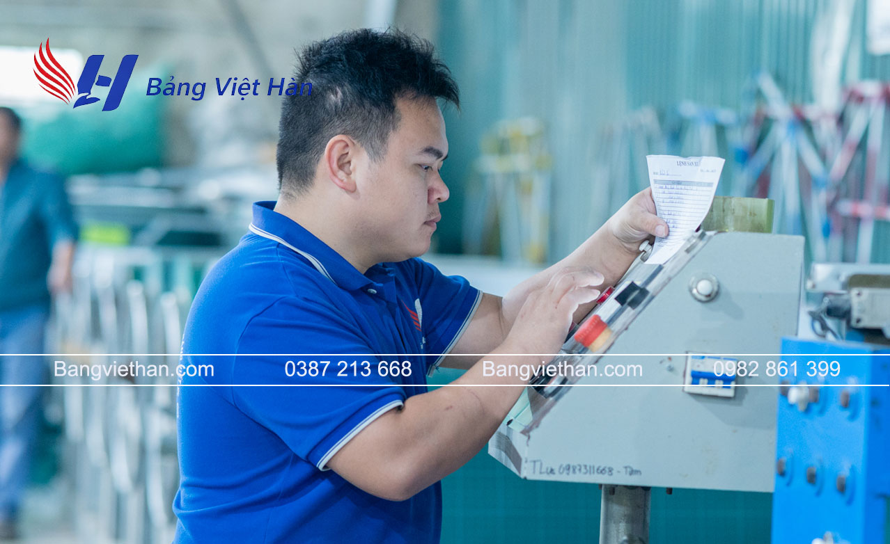 Bảng Từ Trường Học Tại Sơn La