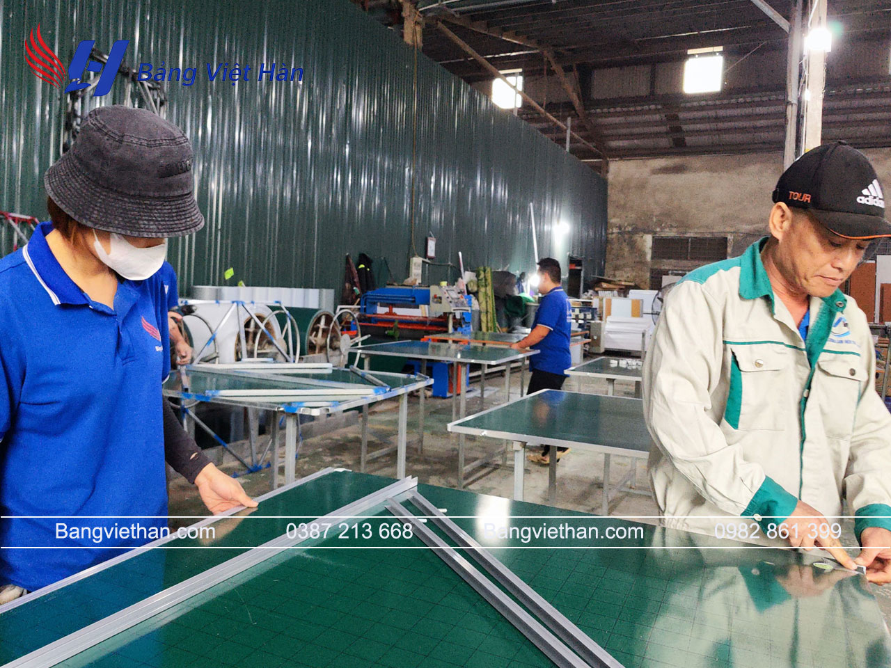 Sản Xuất Bảng Từ Trượt Ngang 2 Cánh Theo Yêu Cầu Sản Xuất Bảng Từ Trượt Ngang 2 Cánh Theo Yêu Cầu