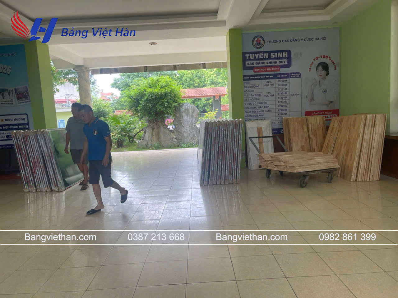 Thi Công Bảng Từ Cho Trường Cao Đẳng Y Dược Hà Nội