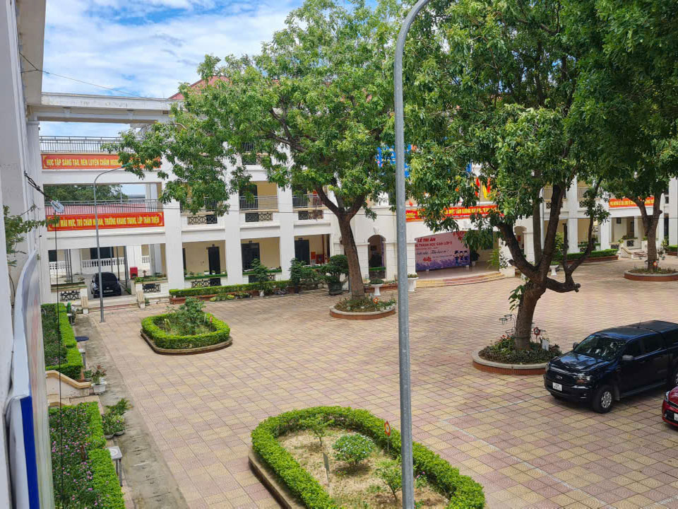 Hình Ảnh Trường Tiểu Học Phù Lỗ B